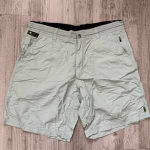 Howler Bros Men's Cargo Utility Shorts Size 38 Light Green Outdoor Hiking